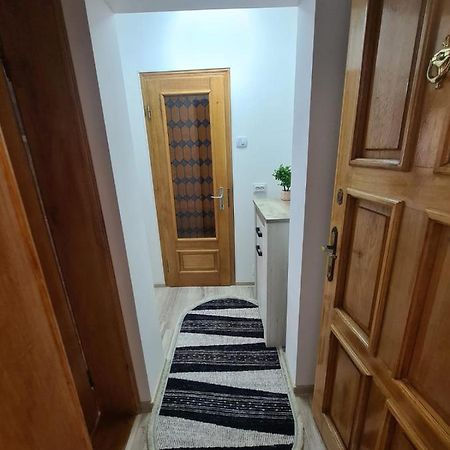 Garsoniera Slanic-Moldova Apartamento Exterior foto